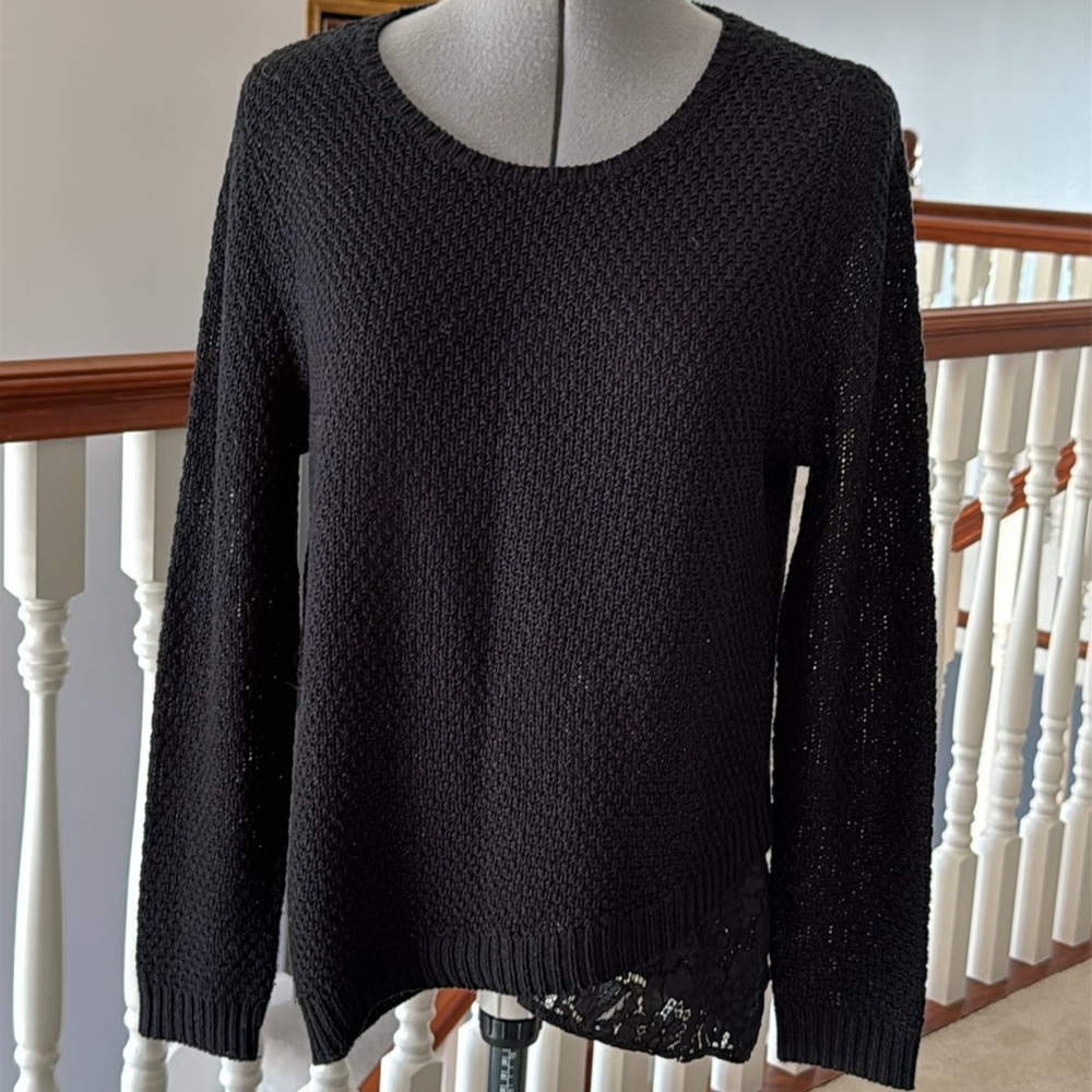 Truly Poppy- Lightweight Long sleeve Black Sweater